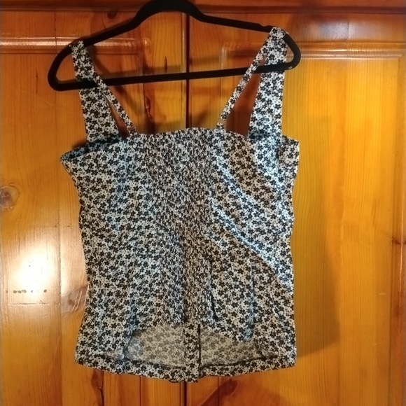 Tank top - Picture 2 of 3